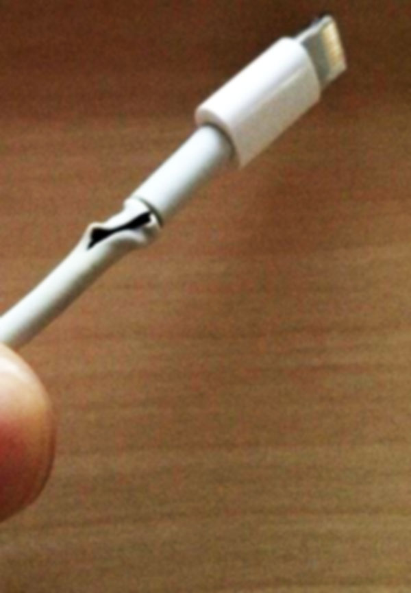Как защитить шнур зарядки iPhone