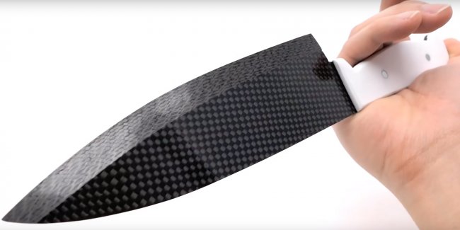 Нож из углеродного волокна
